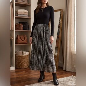 ba&sh Bessie Black & White Geometric Dot Pleated Maxi Skirt Size 2 (M)